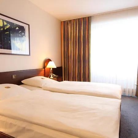 Sunday Hotel Flensburg-2