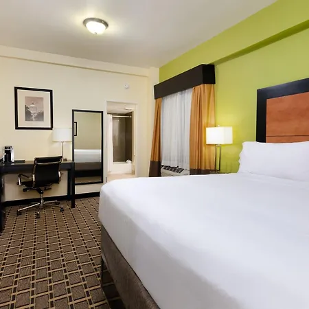 Holiday Inn Express & Suites - Atlanta Downtown By Ihg-3