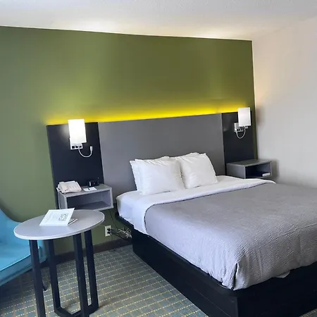 Quality Inn Seekonk-Providence-2