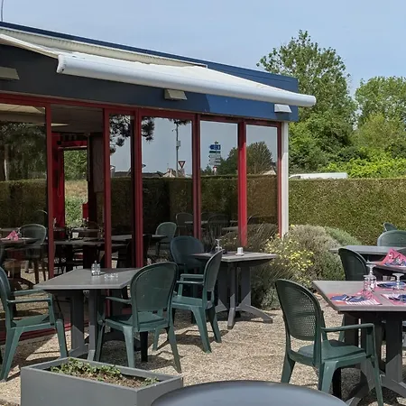 Brit Hotel Argentan-2
