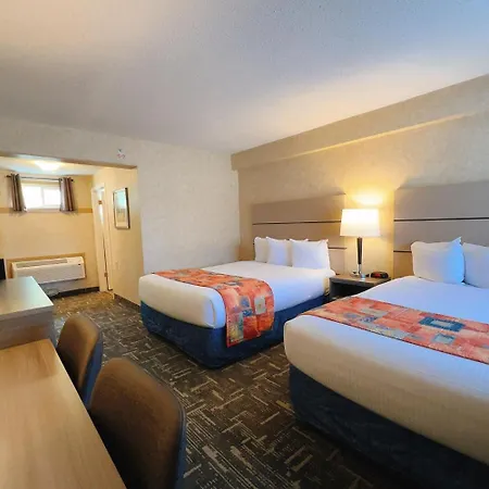 North Vancouver Hotel-3