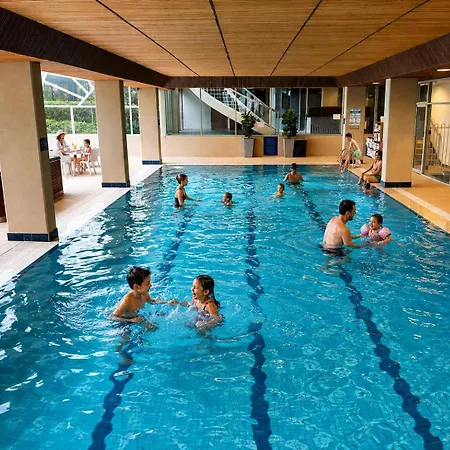 Rydges Canberra-2