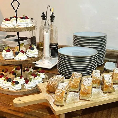 Hotel Heluan-3