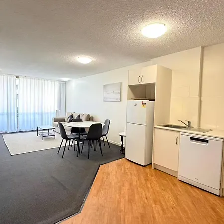 Summit Apartments Brisbane City-2