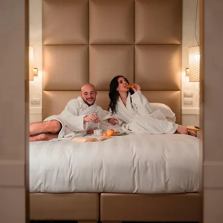 Ponte Vecchio Suites & Spa-2