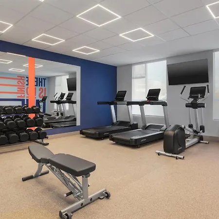 Hampton Inn & Suites By Hilton Langley-Surrey-3