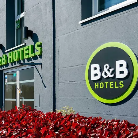 B&B Hotel Bayeux-3