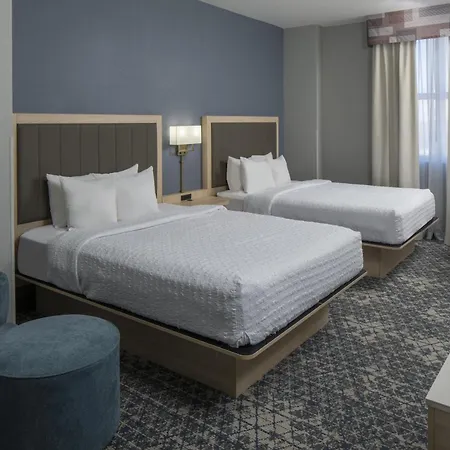 Hampton Inn & Suites Montgomery-Downtown-2