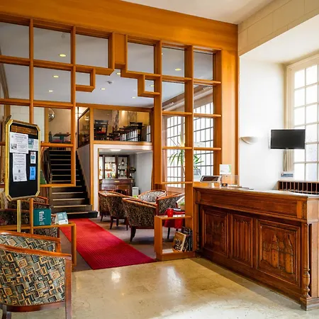 Logis Hotel Des Chateaux De La Loire-3