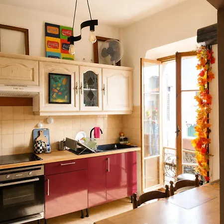 Chez Brigitte Guesthouse-3