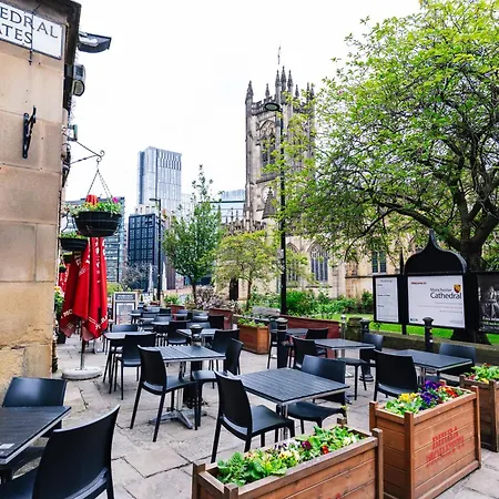 Mitre Hotel Manchester City Centre-3