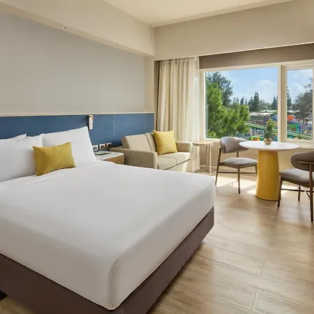 Taal Vista Hotel-2