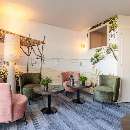 Logis Hotellerie Les Brisants , Restaurant J M Perochon-2