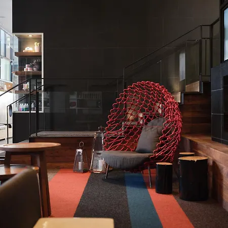 Hotel Alt Quartier Dix30-3