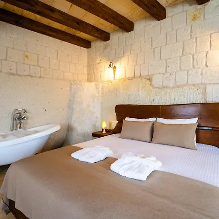 Tulip Cave Suites-3