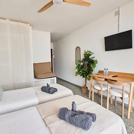 Hotel S'Algaret-3