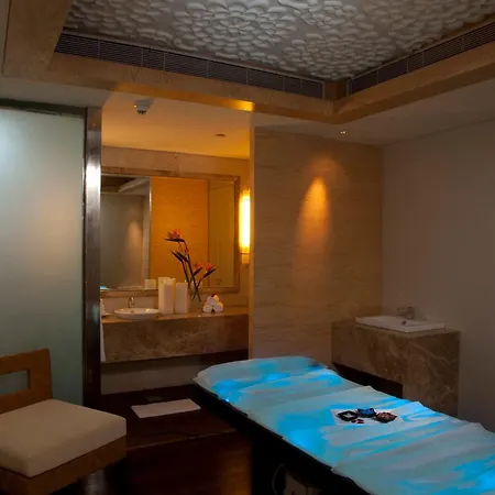 Crowne Plaza New Delhi Okhla By Ihg-2