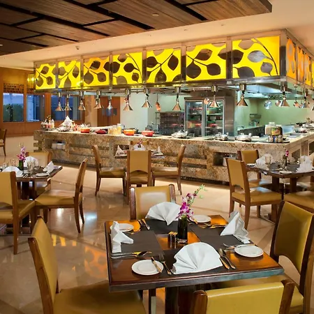 Crowne Plaza New Delhi Okhla By Ihg-3