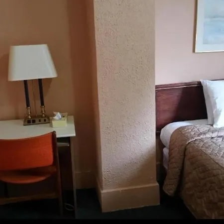 A Voyageur'S Guest House-2