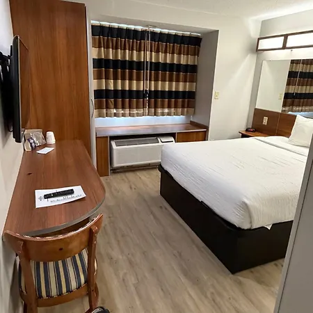Microtel Inn & Suites-3