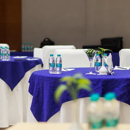 Udman Hotel Panchshila Park-2