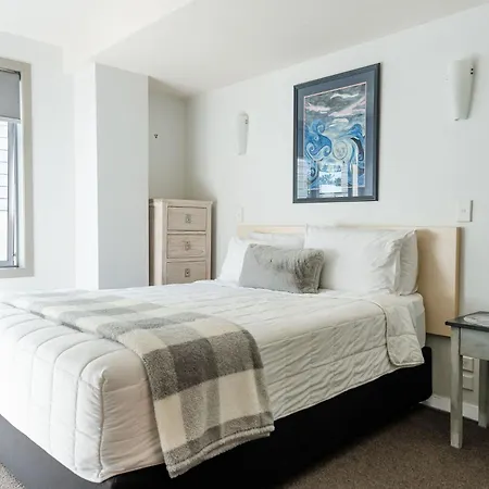 The Anchorage Apartments-2