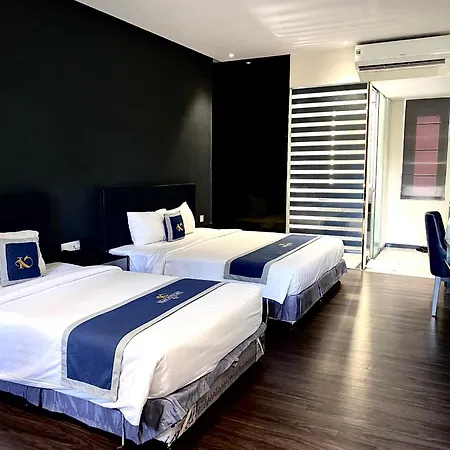 Beachfront Hotel-2