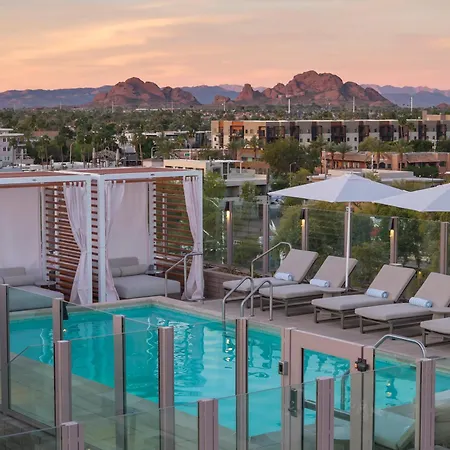 Ac Hotel By Marriott Scottsdale Old Town-3