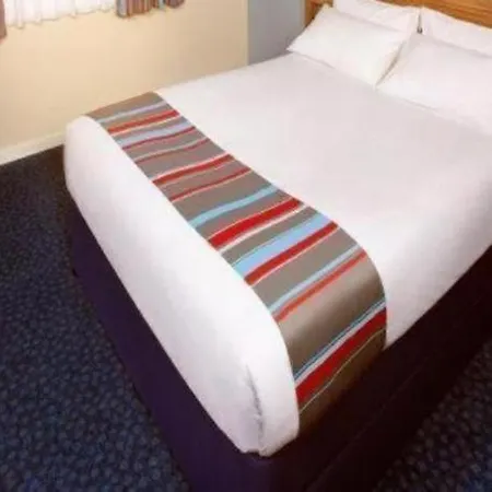 Travelodge Dundee Strathmore Avenue-2