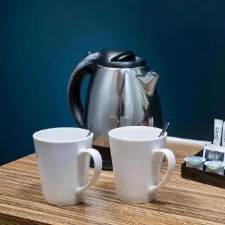 Travelodge Windsor Central-3