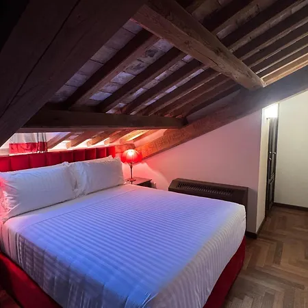 Palazzo Gambirasi Aparthotel Roma-2