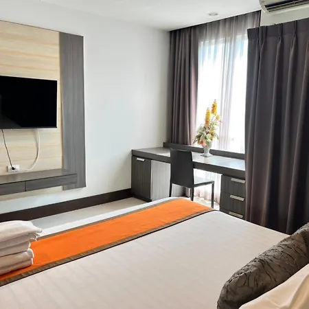 Crystal Suites Suvarnbhumi Airport-3