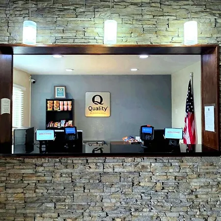 Quality Inn Gillette-3
