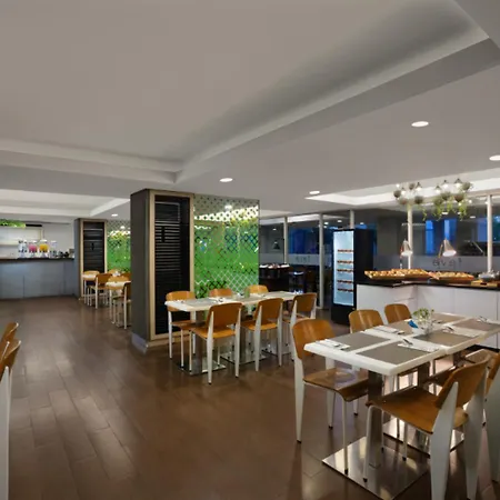 Favehotel Gatot Subroto Jakarta-3
