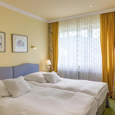 Relais & Chateaux Hotel Schwarzmatt-2