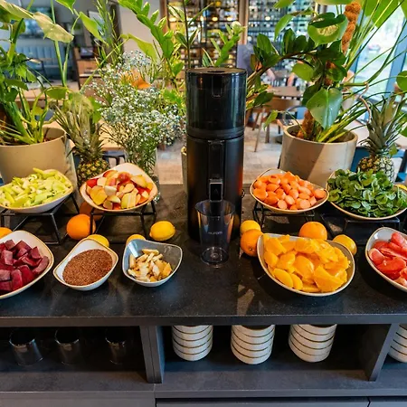Q Hotel Plus Wroclaw-2