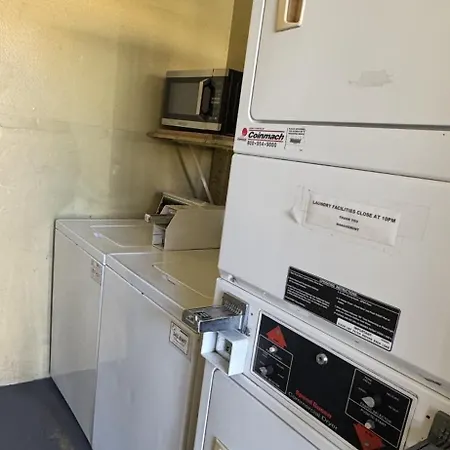 National Inn Garden Grove-3