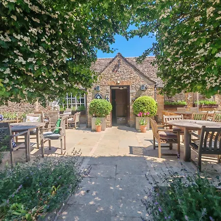 The White Horse Inn-2