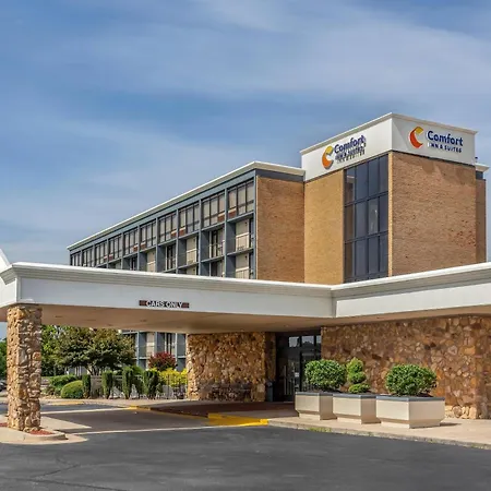 Comfort Inn & Suites Near Danville Mall-2
