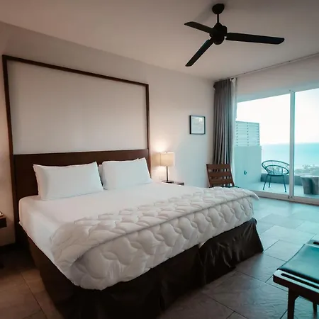 Wyndham Tamarindo-2