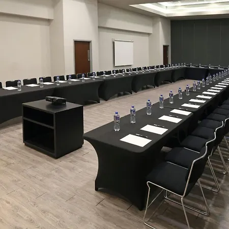 City Express Plus By Marriott Cabo San Lucas-2