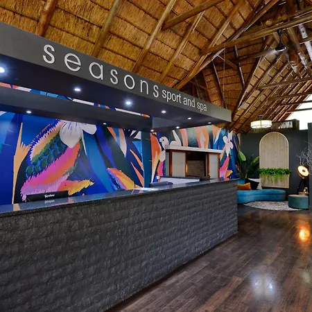 Seasons Golf, Leisure & Spa-3
