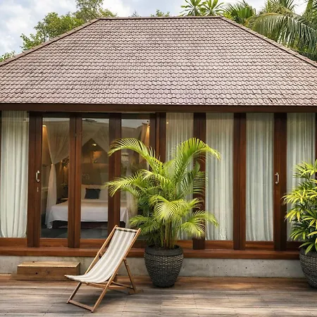 Zin Berawa Villas & Bungalows-3