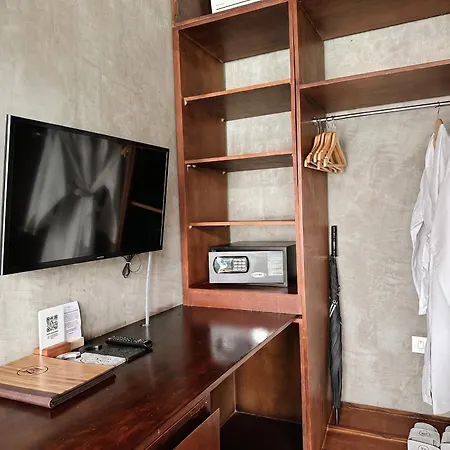 Zin Berawa Villas & Bungalows-3