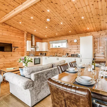 Fairview Lodges-2