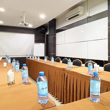 Os Hotel Airport Batam-3
