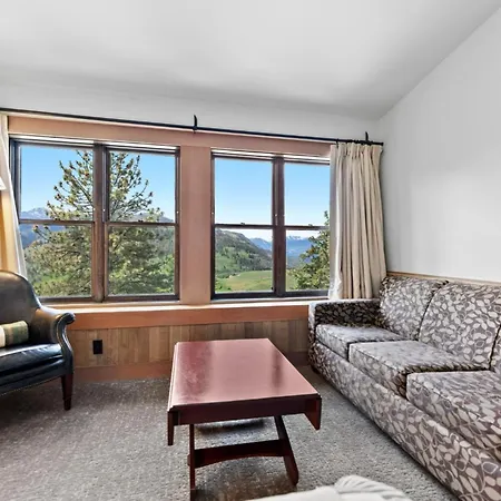 Sun Mountain Lodge-2