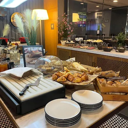 Park Inn By Radisson Istanbul Atasehir-2