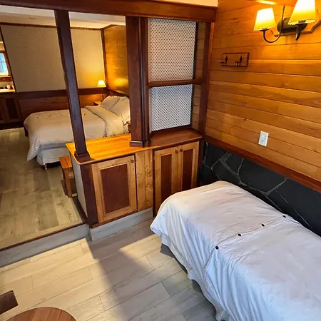 Ushuaia Lodge-2