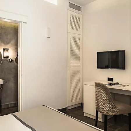 66 Saint Paul'S & Spa-3